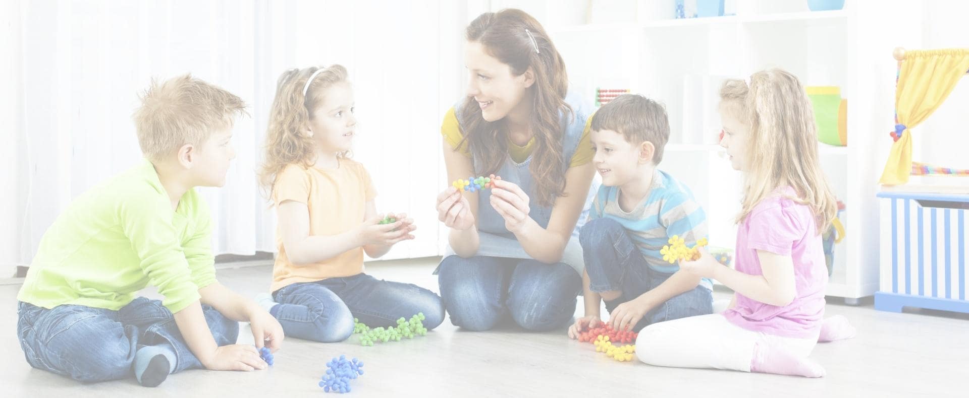 nauczycielka i dzieci